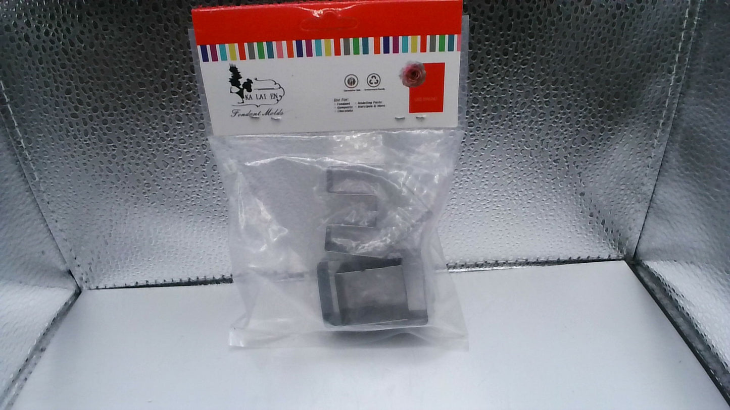 Kalaien 3-Piece Stainless Steel Mini House Gingerbread Cookie Cutter Set