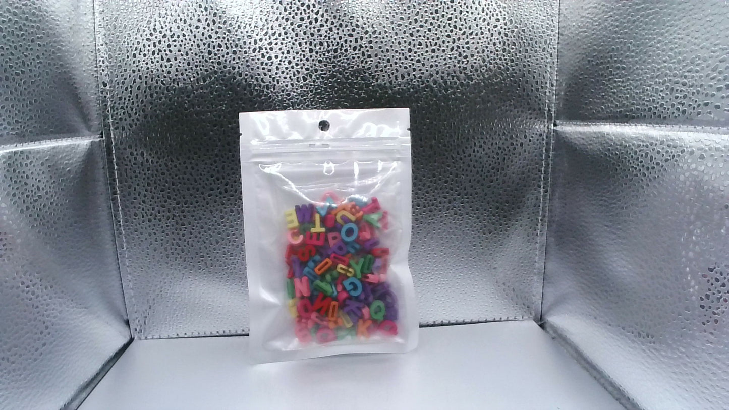 Deozu Alphabet Craft Keychains - 100 Piece Letter Set Multi-Color