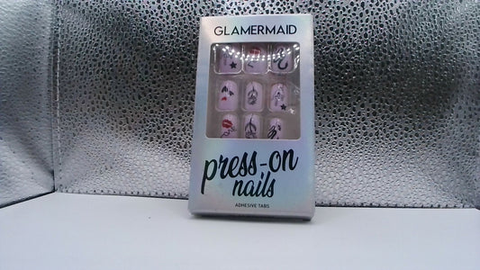 Press-On Glamermaid Nails